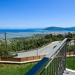 Lainas Sea View