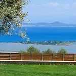וילה Lainas Sea View