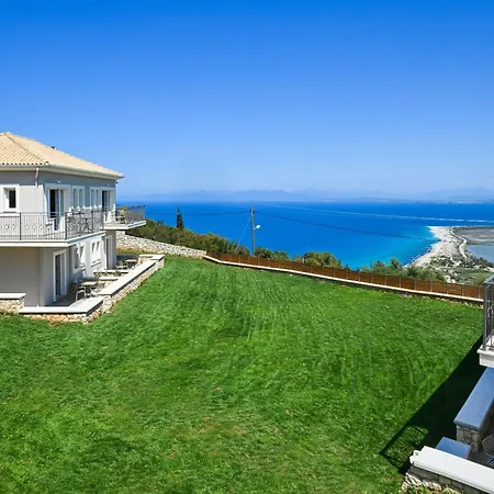 Lainas Sea View Луксозна вила *
