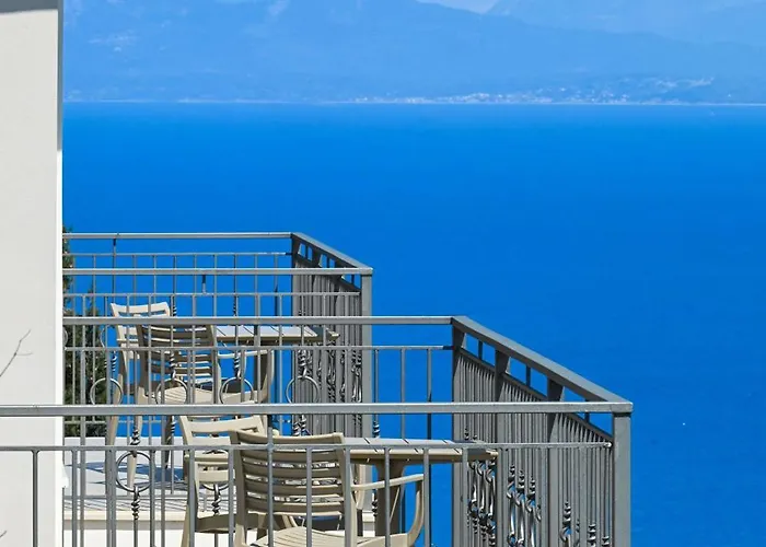 Lainas Sea View * Lefkada City